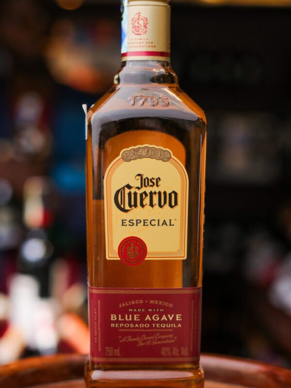 Jose Cuervo Especial Reposado 1 litre 38%