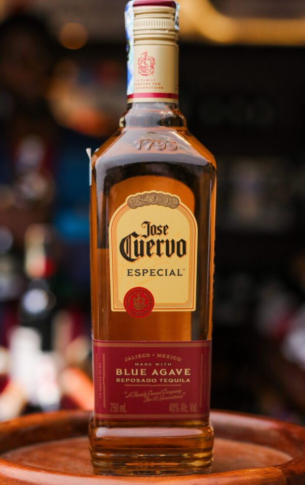 Jose Cuervo Especial Reposado 1 litre 38%